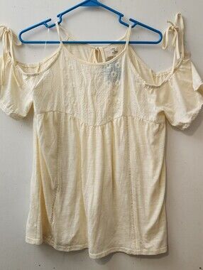 Boho Blu NWT S Top Off Shoulder Keyhole Back Creamy Fairy Cottagecore Babydoll